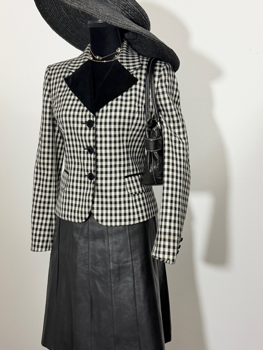 Vintage Oliver Valentino Checked Black & White Tailored Women's Blazer Jacket